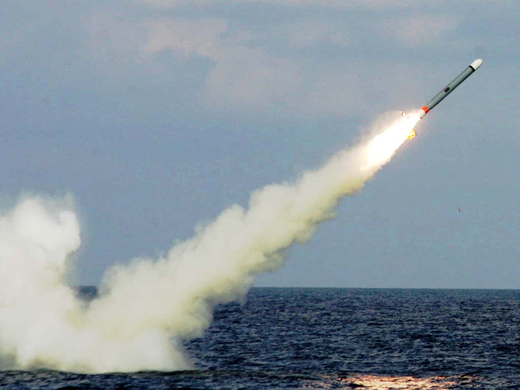 Tomahawk-missile-exits-from-a-submarine-on-the-Libyan-shores-where-they-the-submarines-have-been-hiding-for-days. http://new.argentmetal.com/2011/04/05/comment-nos-elites-ont-detruit-trois-tonnes-d’argent-la-semaine-derniere/tomahawk-missile-exits-from-a-submarine-on-the-libyan-shores-where-they-the-submarines-have-been-hiding-for-days/