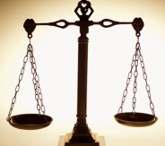 pd_balance_scale_071016_ms_uyxq pd_balance_scale_071016_ms_uyxq